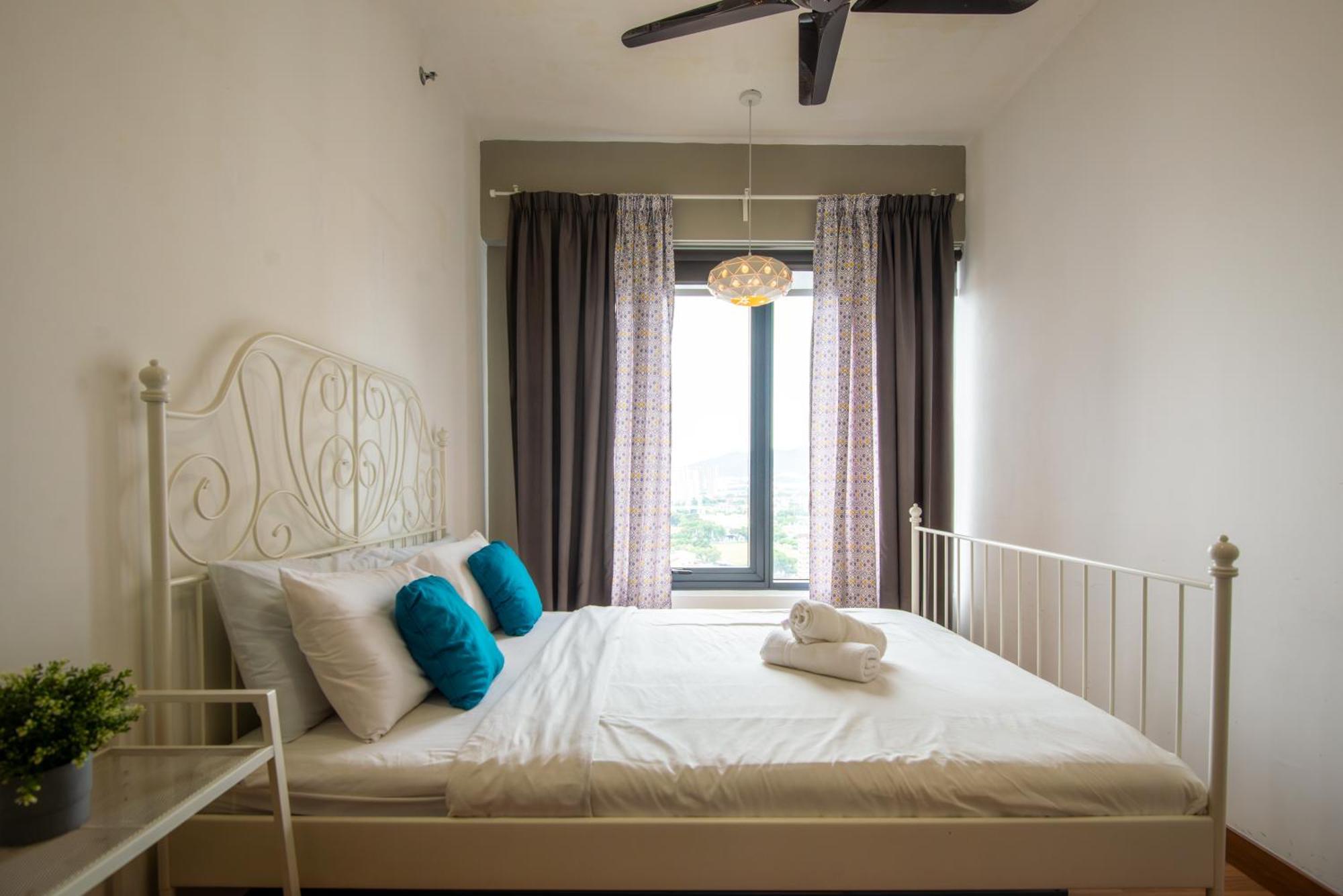 Casa Orient @ Macalister 218 ❈中路218东方之家 3Br 8Pax Apartment George Town Exterior photo