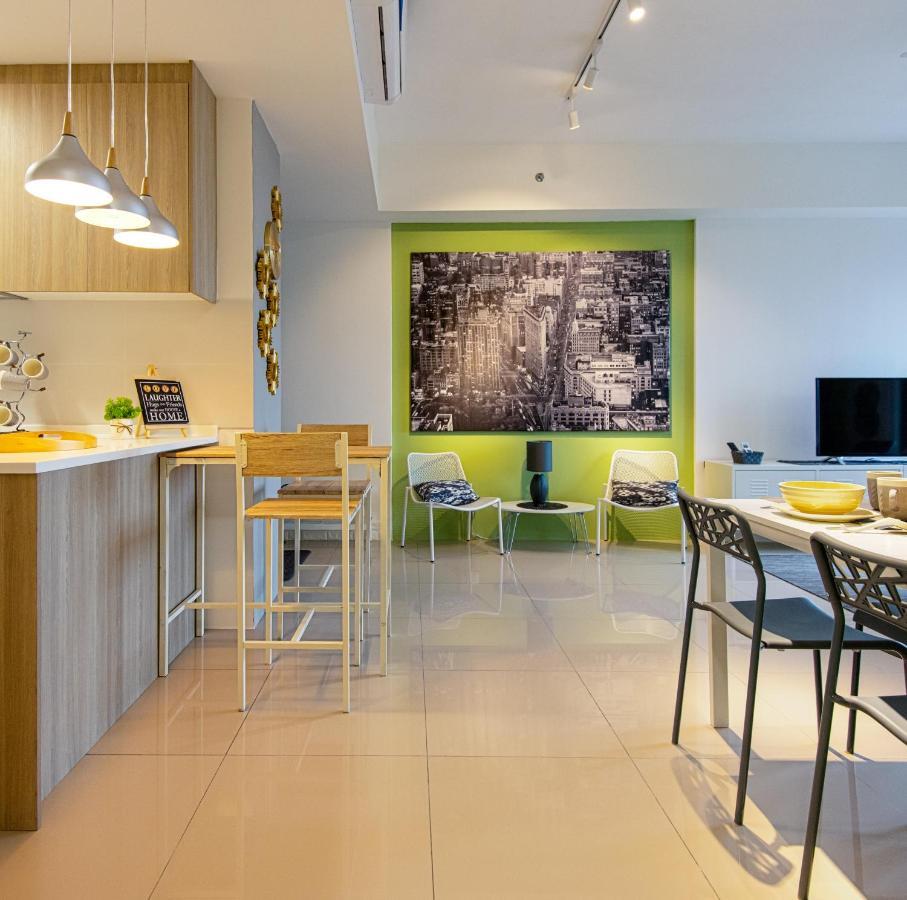 Casa Orient @ Macalister 218 ❈中路218东方之家 3Br 8Pax Apartment George Town Exterior photo